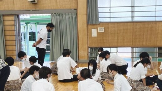 三重県立松阪商業高等学校の生徒達が海外の子どもたちとのGAME JAMに参加しました